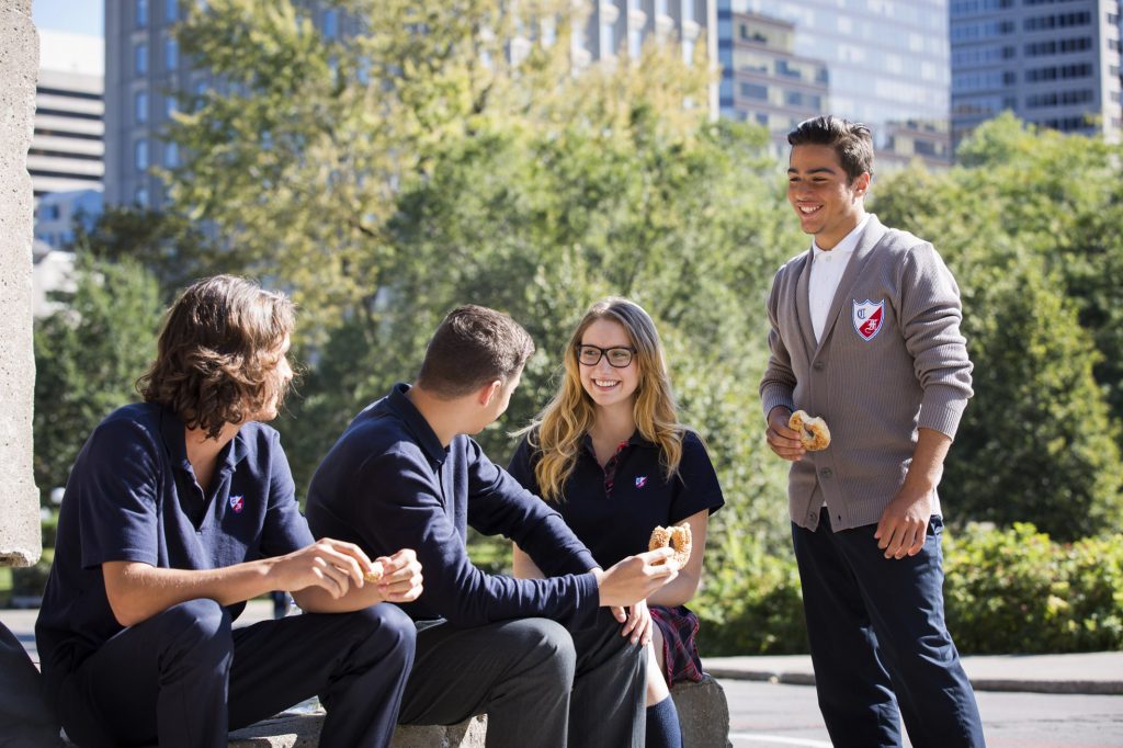 Élève du Collège Français en pause