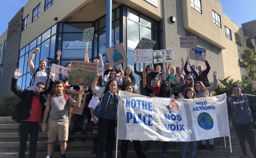 Les membres du Comité Unis du CF marchent pour la cause
