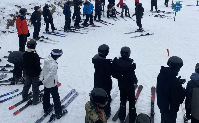 Skieurs et plancheurs du Collège